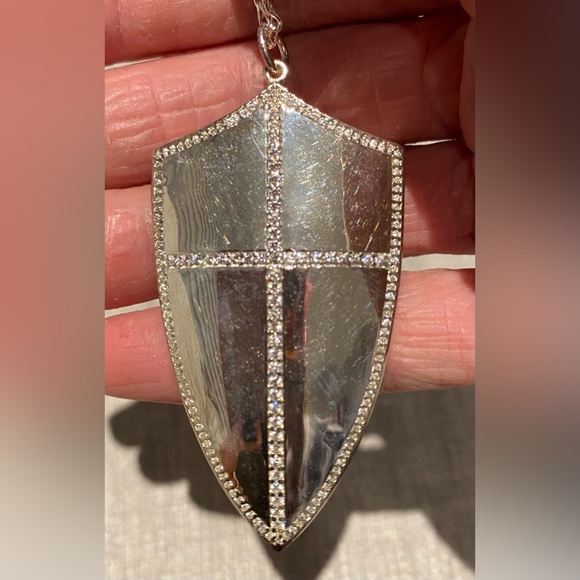 Argento Vivo silver shield necklace - Picture 2 of 2